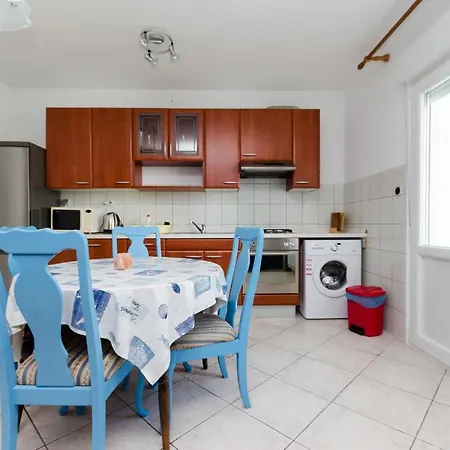 Apartment Slavica R *