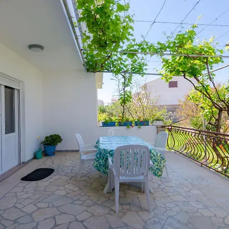 Apartment Slavica R *