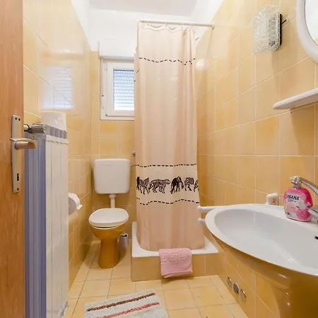 Apartment Slavica R Banjol